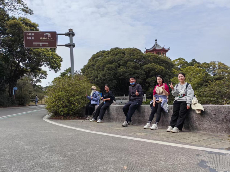 億天凈化丨開工大吉暨梧桐山登頂祈?；顒訄A滿結束