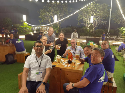 久別重逢!億天凈化參加2023 TSI年度亞洲區(qū)經(jīng)銷商會(huì)議